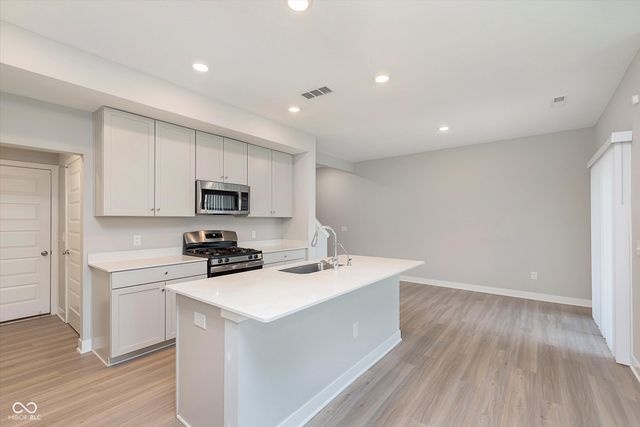 1274 Newton Street, Avon, IN 46123