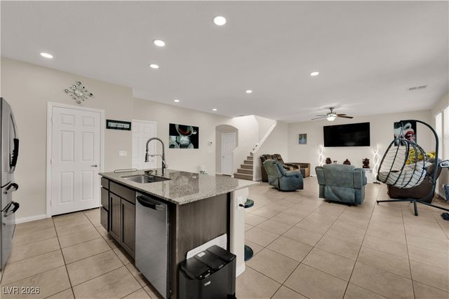 4675 High Anchor Street, Las Vegas, NV 89121