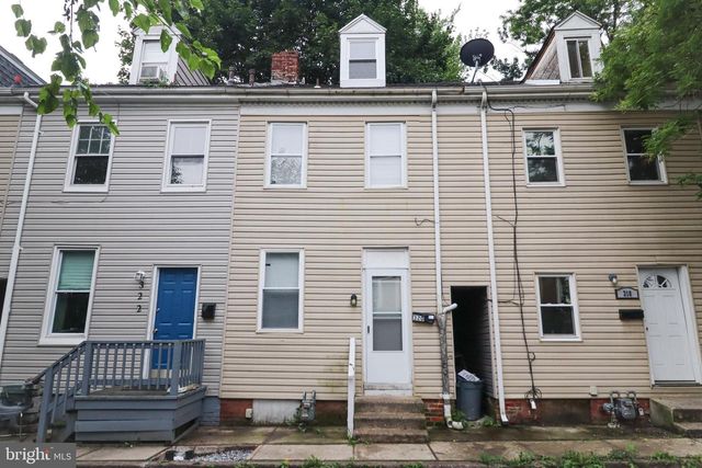 320 WALLACE ST, York, PA 17403