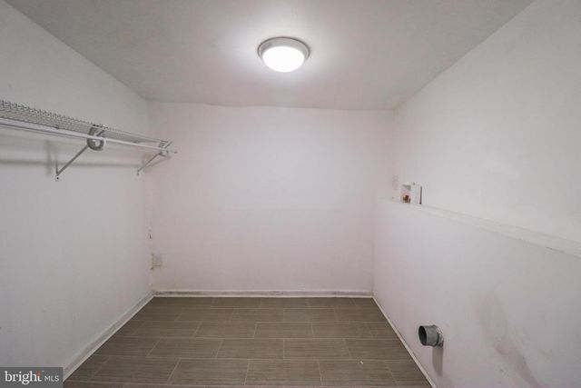 320 WALLACE ST, York, PA 17403