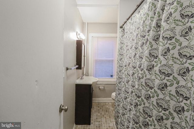 320 WALLACE ST, York, PA 17403