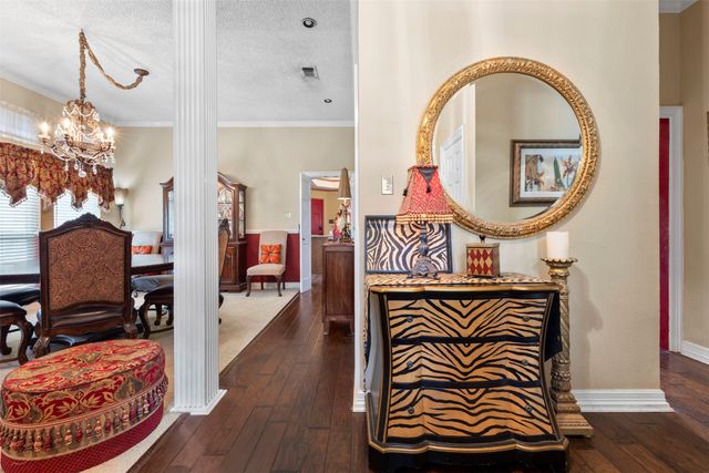 821 Red Oak Drive, Mansfield, TX 76063