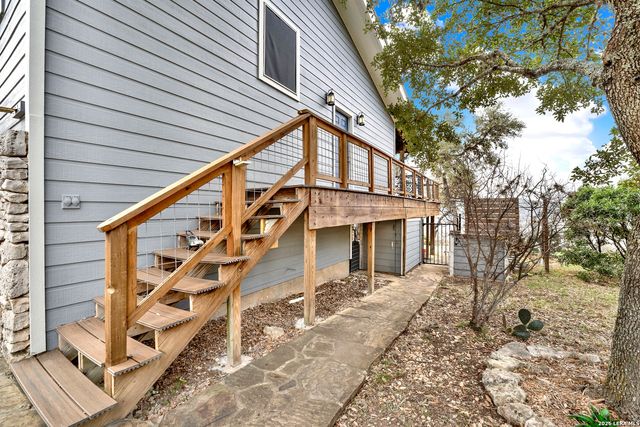 314 Sunset, Lakehills, TX 78063