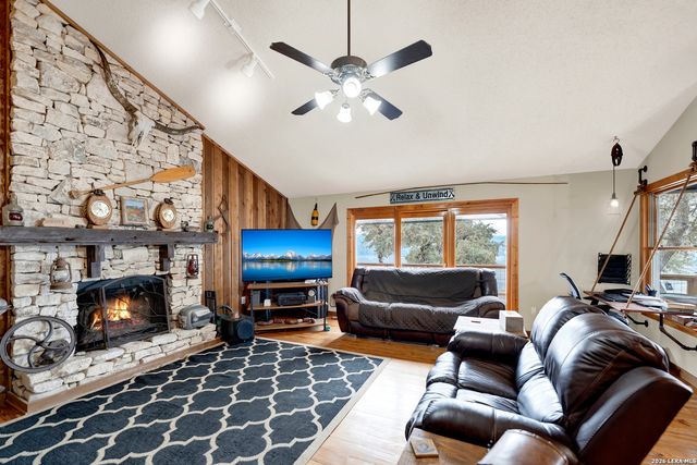 314 Sunset, Lakehills, TX 78063