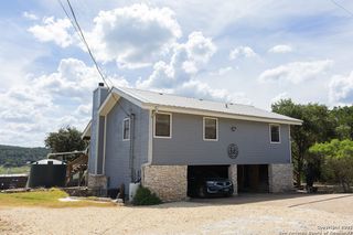 314 sunset, Lakehills, TX 78063