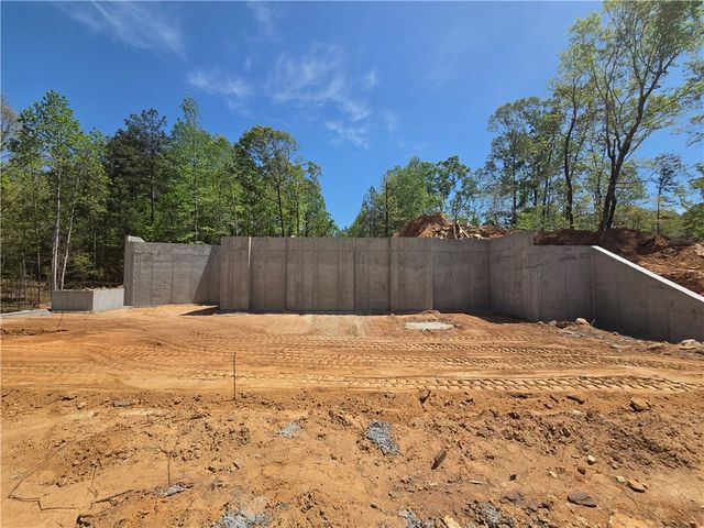 967 Cliffs Vista Parkway, Six Mile, SC 29682