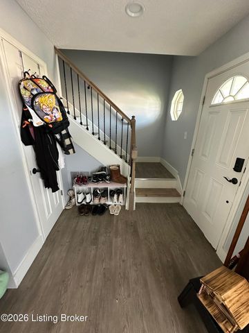 1201 Cedar Springs Pkwy, La Grange, KY 40031