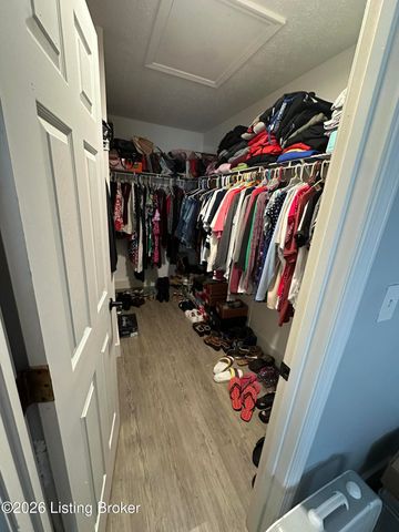 1201 Cedar Springs Pkwy, La Grange, KY 40031