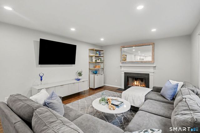 117 Edward Place, Stamford, CT 06905