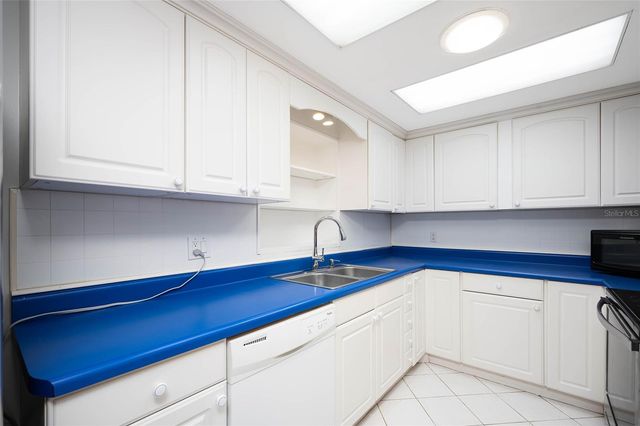 232 POCONO TRAIL E, Nokomis, FL 34275