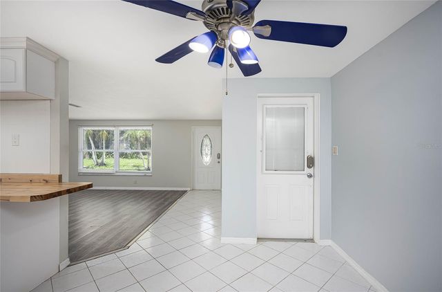 232 POCONO TRAIL E, Nokomis, FL 34275