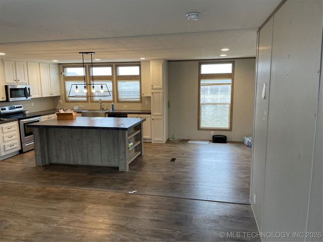 11726 Sandy Acres Trail, Kingston, OK 73439