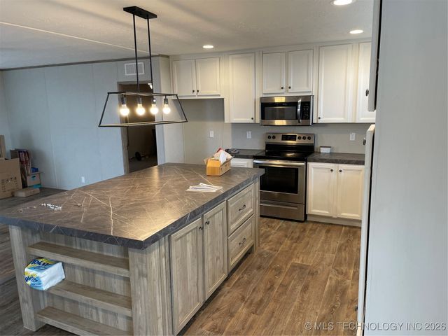 11726 Sandy Acres Trail, Kingston, OK 73439