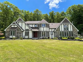 71 Saddleback Ridge Road, Wallkill, NY 12589