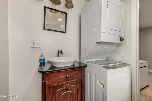 849 S COLEMAN --, Mesa, AZ 85210