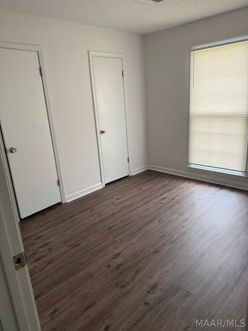 2105 BRIAR GATE Drive, Montgomery, AL 36116