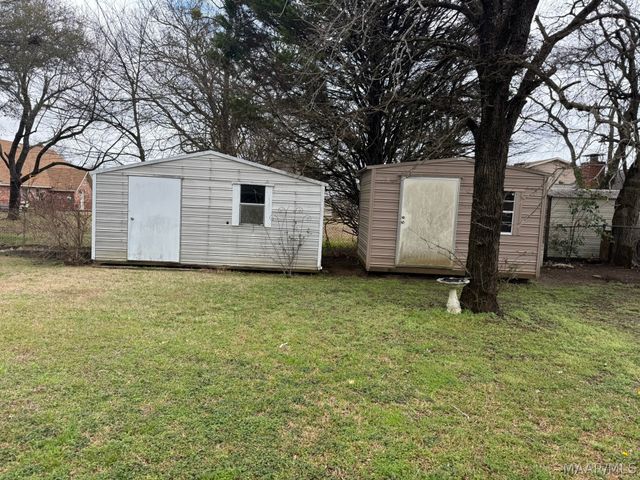 2105 BRIAR GATE Drive, Montgomery, AL 36116