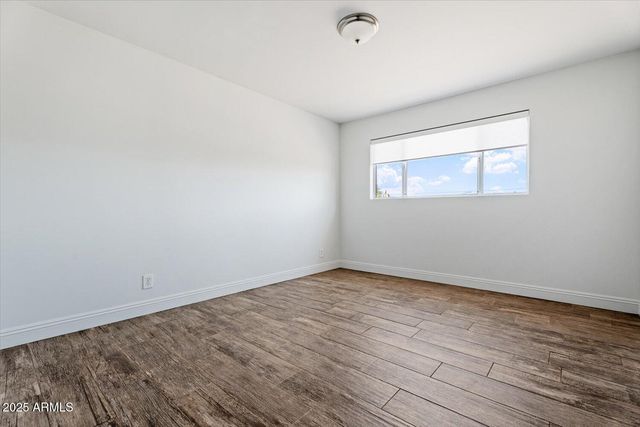 620 N 73RD Place, Scottsdale, AZ 85257