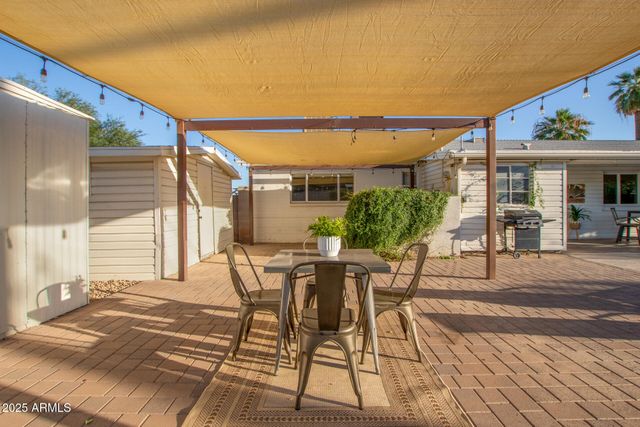 620 N 73RD Place, Scottsdale, AZ 85257