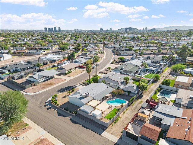 620 N 73RD Place, Scottsdale, AZ 85257