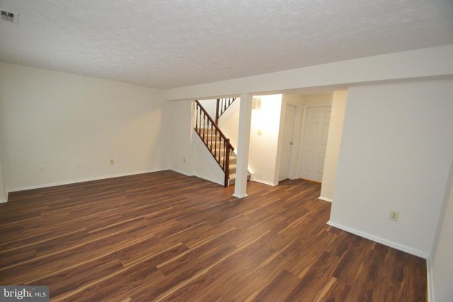 7985 TYSON OAKS CIR, Vienna, VA 22182