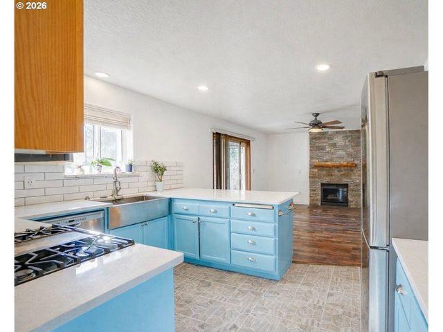 12409 Ne 42ND St, Vancouver, WA 98682