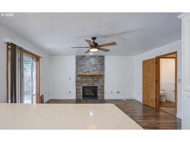 12409 Ne 42ND St, Vancouver, WA 98682