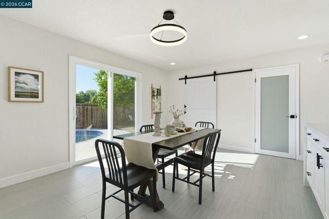 1342 Maryland Dr, Concord, CA 94521