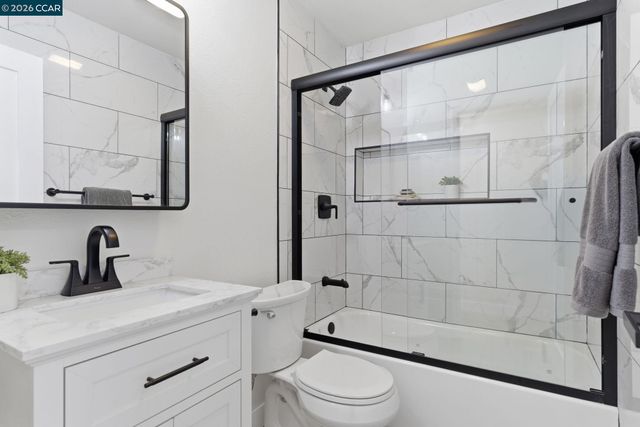 1342 Maryland Dr, Concord, CA 94521