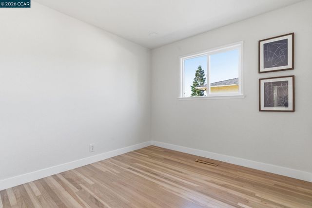 1342 Maryland Dr, Concord, CA 94521