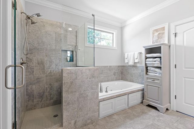 8336 Georgetown Bay Drive, Ooltewah, TN 37363