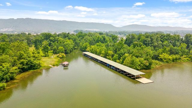 8336 Georgetown Bay Drive, Ooltewah, TN 37363
