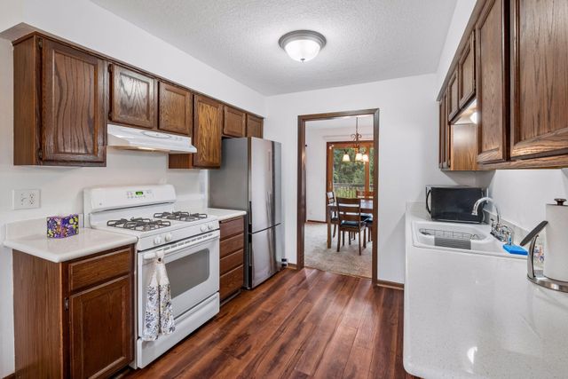 4758 Hauge Circle, Eagan, MN 55122