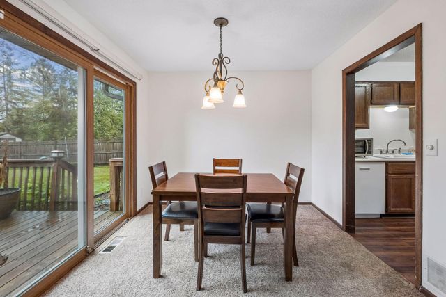 4758 Hauge Circle, Eagan, MN 55122