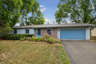 4758 Hauge Circle, Eagan, MN 55122
