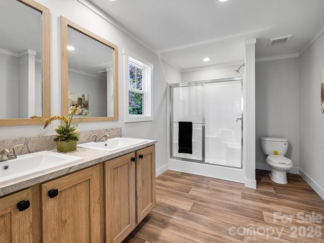 1603 Bull Creek Road, Marshall, NC 28753