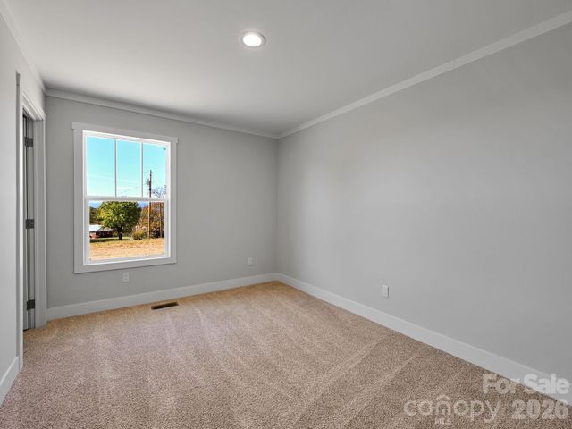 1603 Bull Creek Road, Marshall, NC 28753