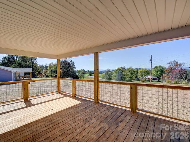 1603 Bull Creek Road, Marshall, NC 28753