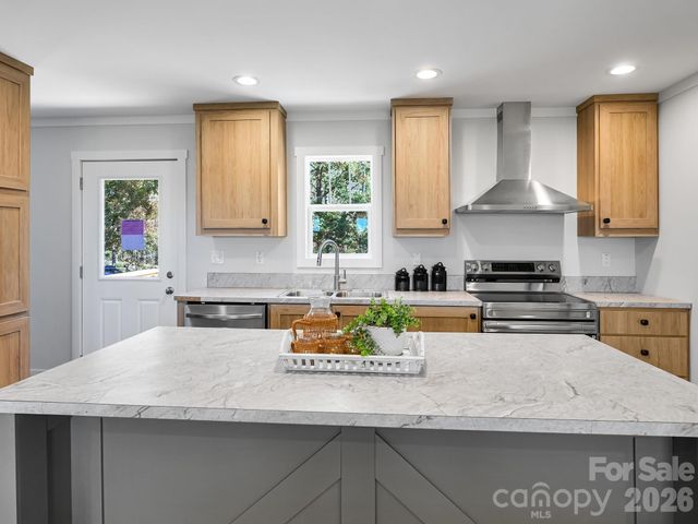 1603 Bull Creek Road, Marshall, NC 28753