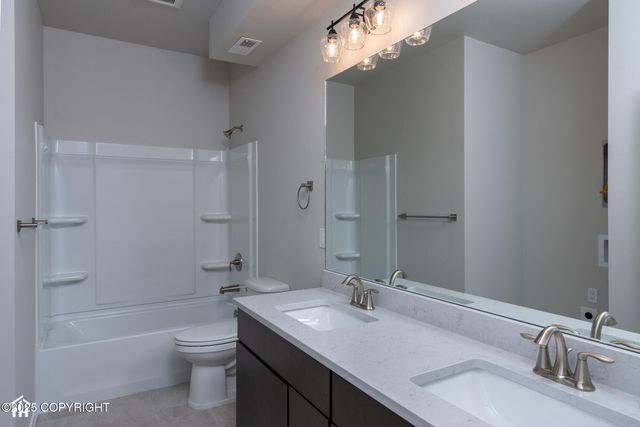 126 Venture Place, #16, Anchorage, AK 99504