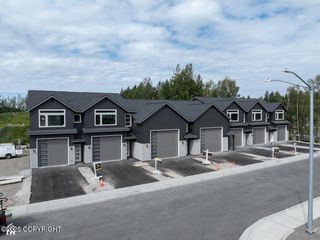 126 Venture Place, #16, Anchorage, AK 99504