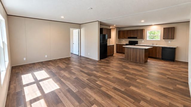 21615 County Road 37491, Cleveland, TX 77327