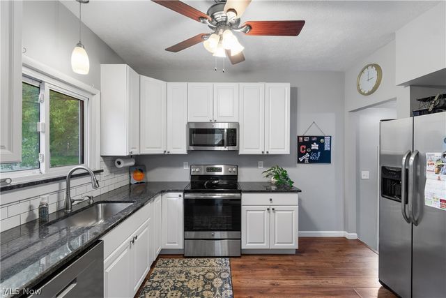 25001 Chardon Road, Richmond Heights, OH 44143