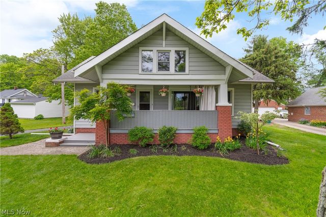 25001 Chardon Road, Richmond Heights, OH 44143