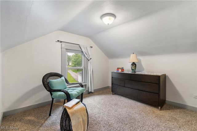 25001 Chardon Road, Richmond Heights, OH 44143