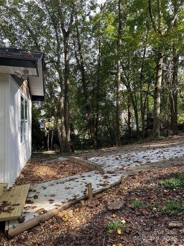 44 Deno Drive 14, Asheville, NC 28806