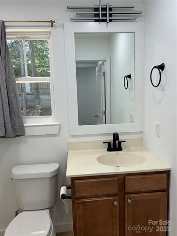 44 Deno Drive 14, Asheville, NC 28806