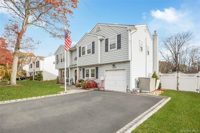 1291 Boston Avenue, Bay Shore, NY 11706