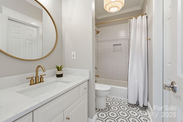 128 Brownstone Drive, Mooresville, NC 28117