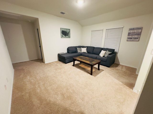 14001 Prasky TRL, Elgin, TX 78621